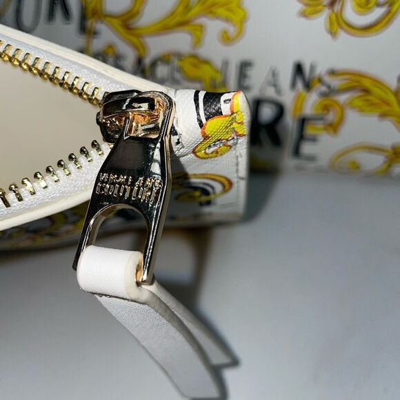 Versace Couture Jeans Tote & Pouch - Picture 11 of 12